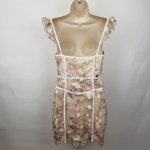 TOBI FANCY THAT MULTI FLORAL BODYCON DRESS - Size small - Picture 5 of 12